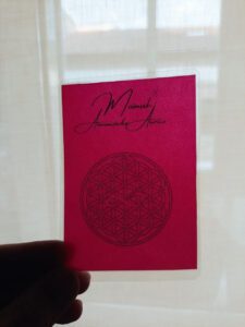 armonizacion-aurica-estimulacion-pineal-luz-roja